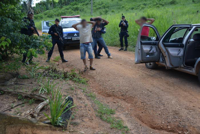 bando pessoas